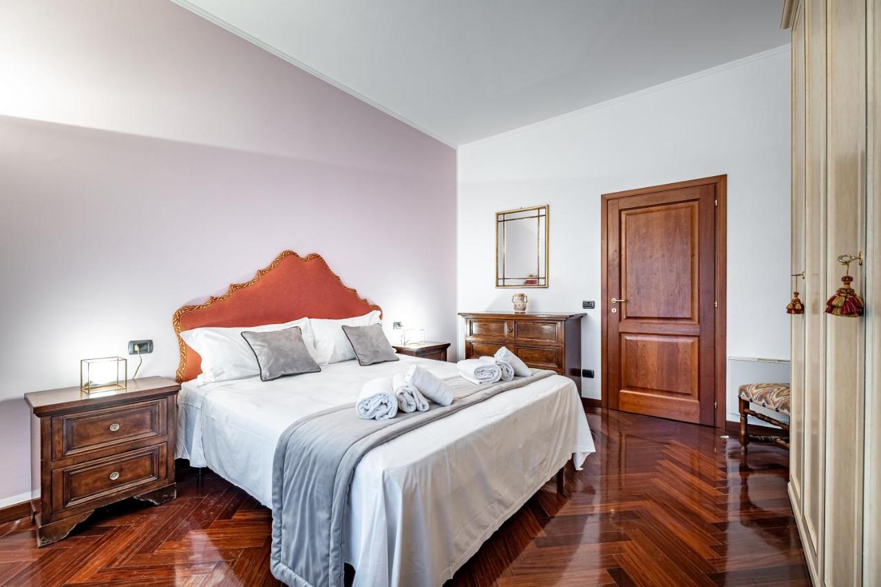Yid Elegant Apt With Garage Флоренція Екстер'єр фото